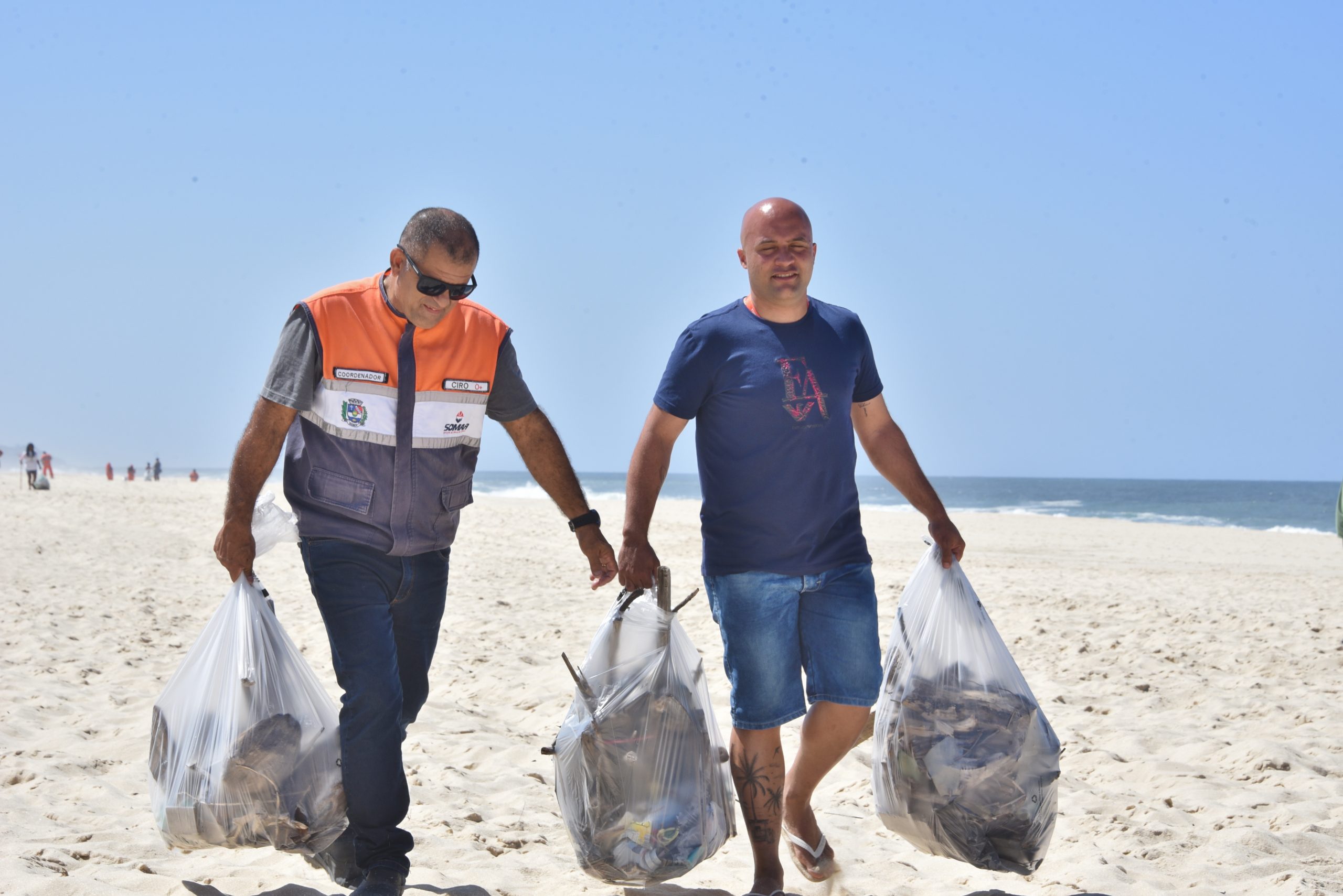 Maric Duas Toneladas De Lixo S O Retiradas De Praias E Cachoeiras No