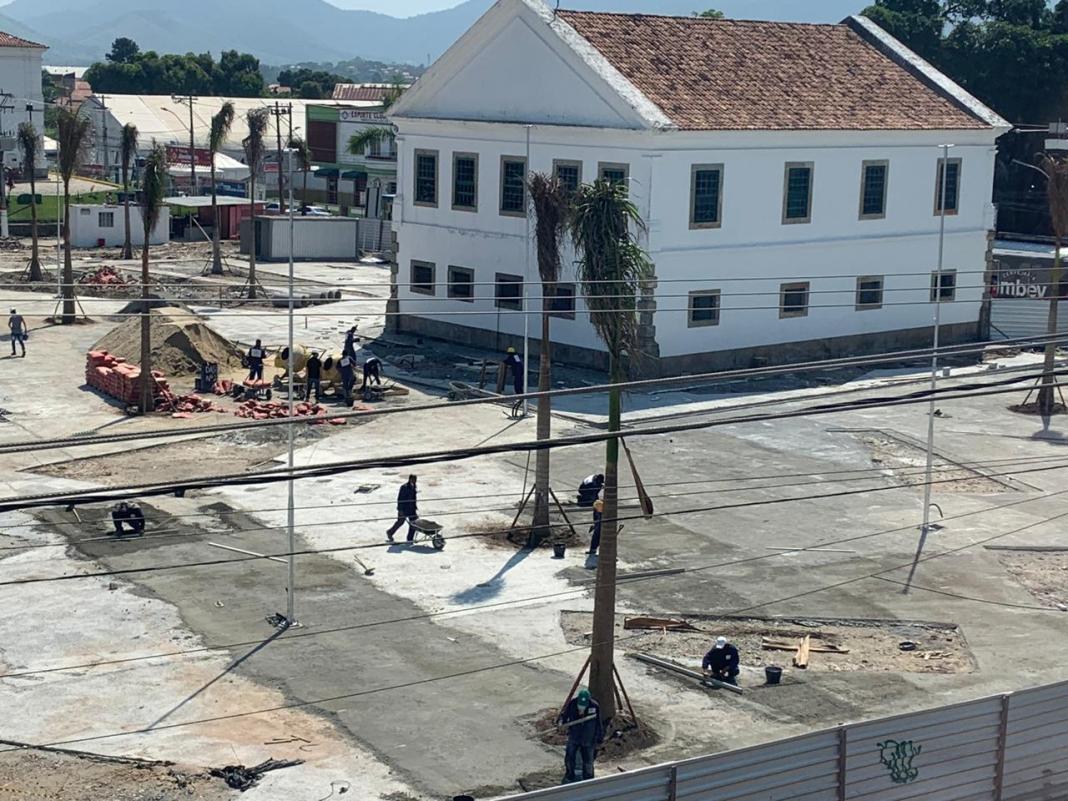 Obras Praça