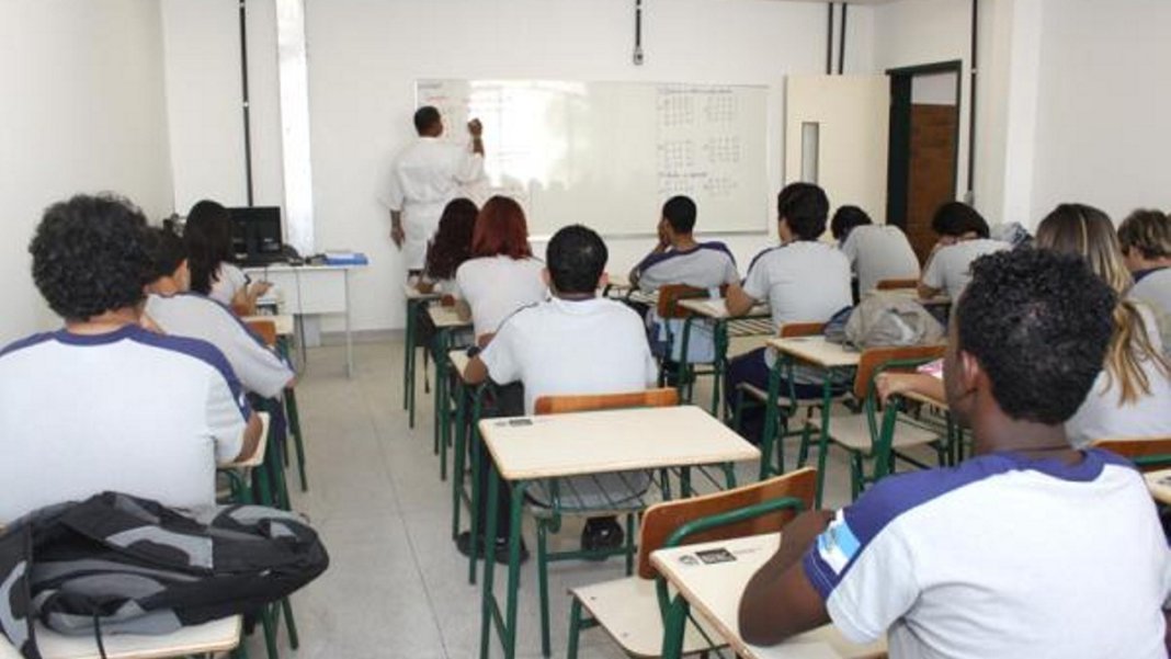 estadual
