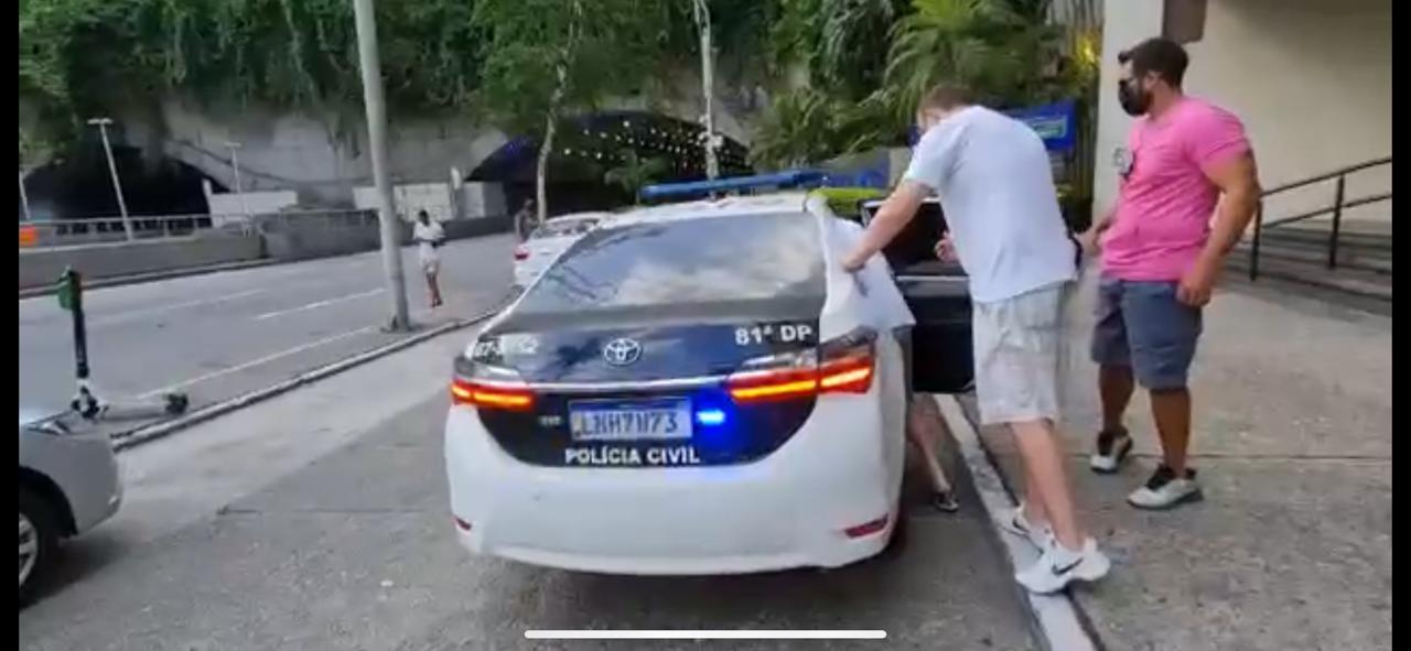 Prisão