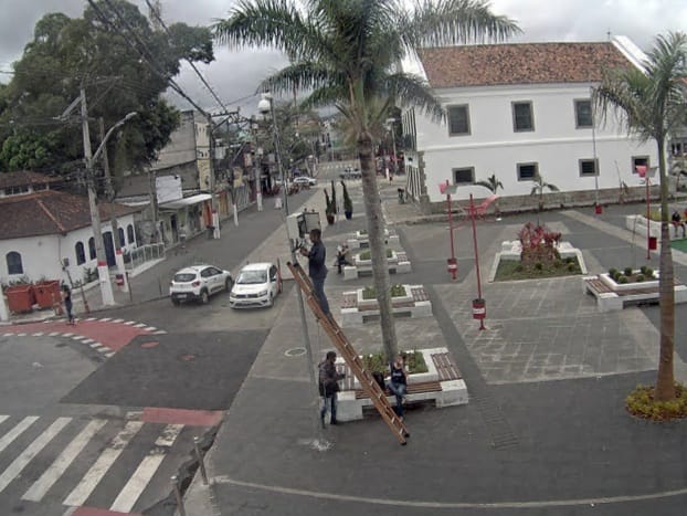 Câmeras praça